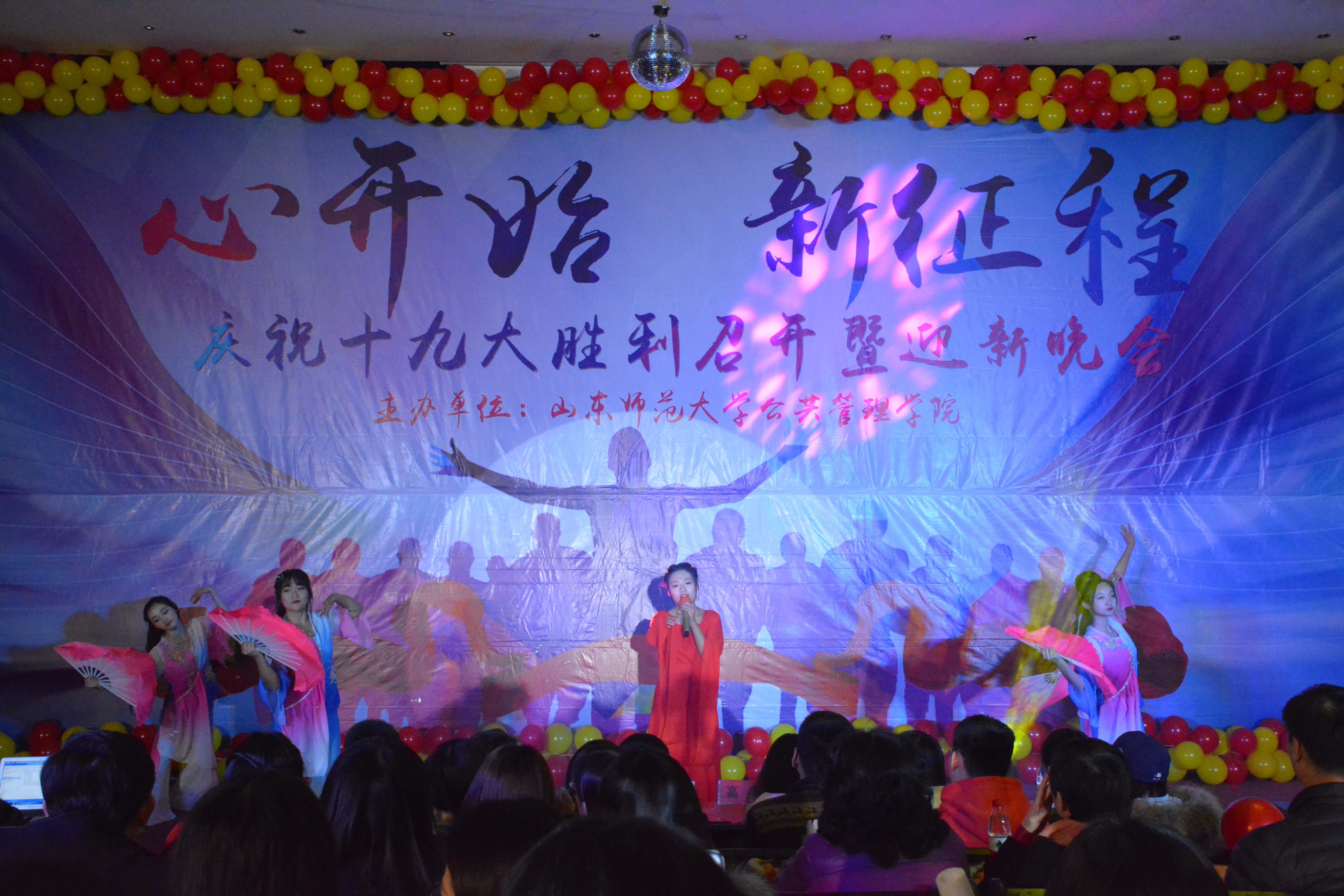 DSC_1988.JPG DSC_1988.JPG